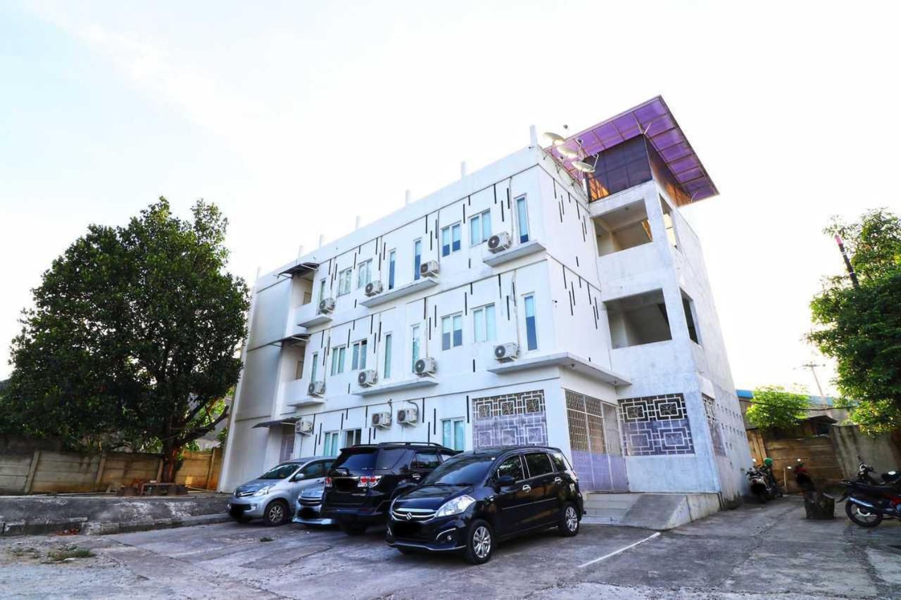 Rumah Kayu Manis Bintaro Jakarta Exteriér fotografie